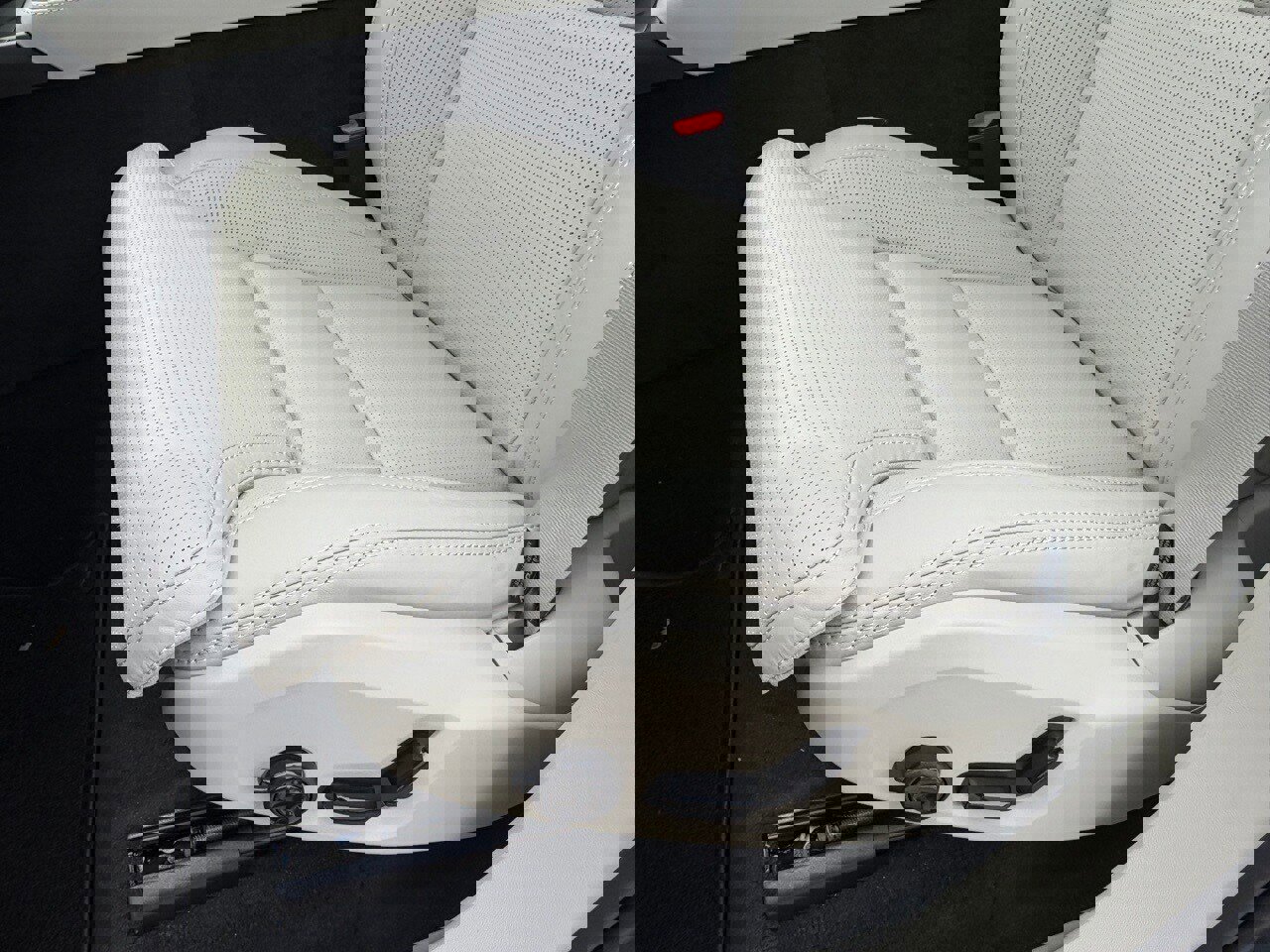 New 2026 Volvo XC90 B6 Ultra image 20