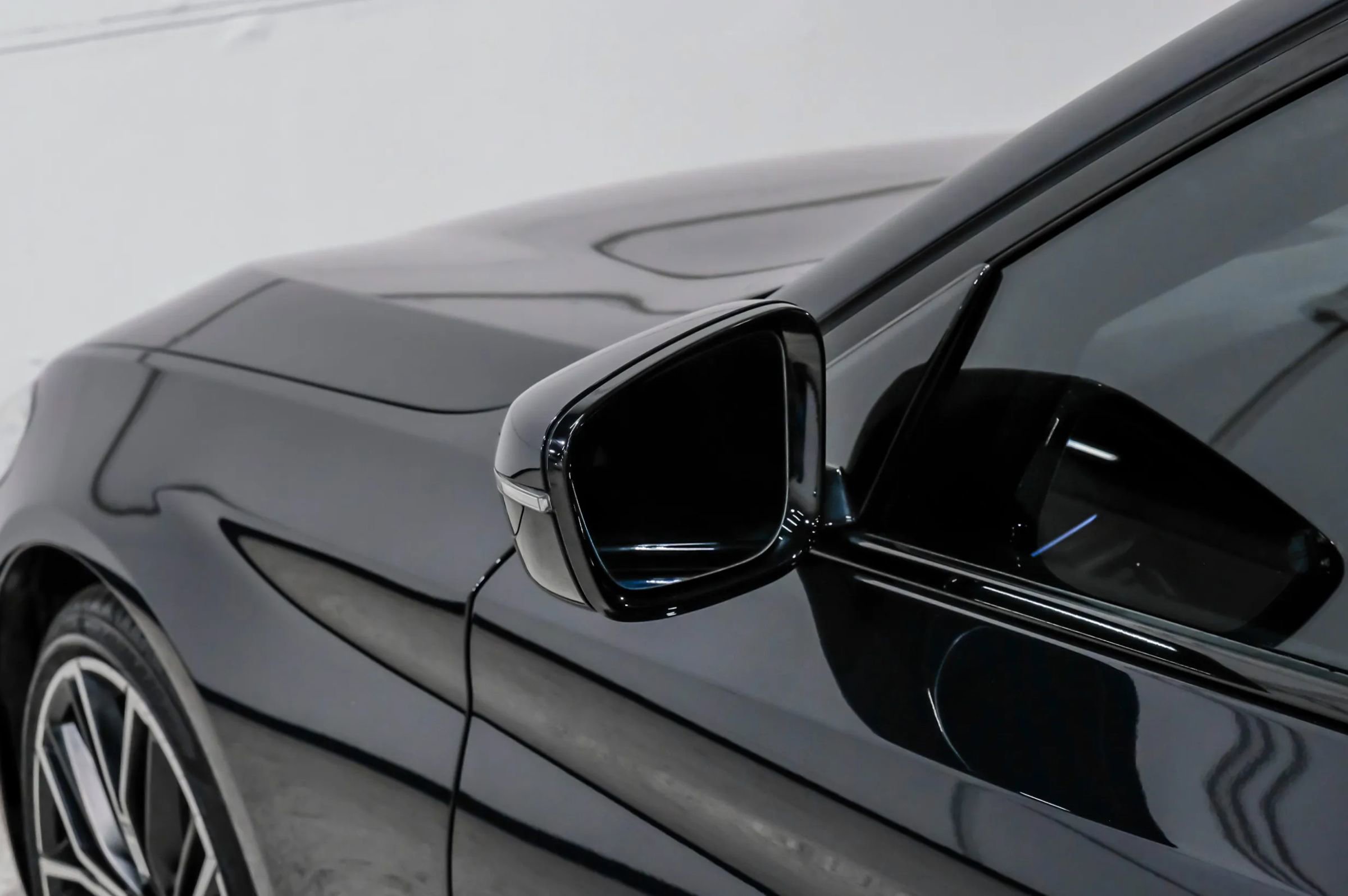 Used 2022 BMW 540i w/ M Sport Package RWD image 50