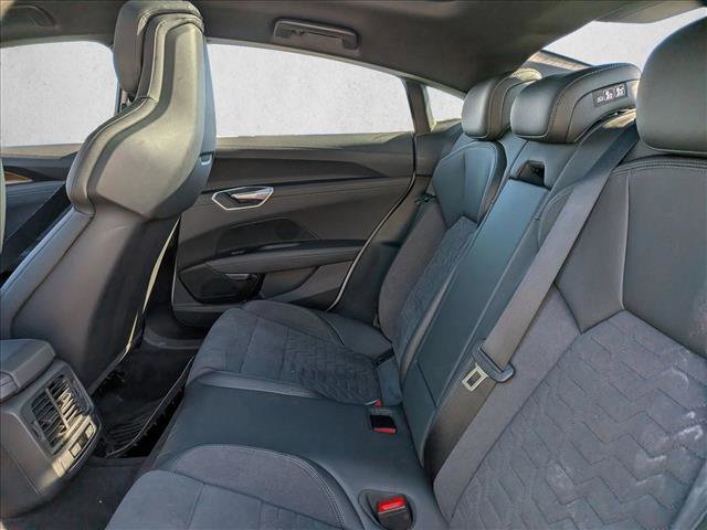 Certified 2023 Audi e-tron GT Premium Plus image 14