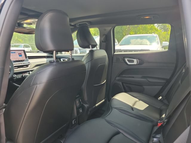 New 2026 Jeep Compass Limited w/ Sun, Sound & Navigation Group AWD/4WD image 9