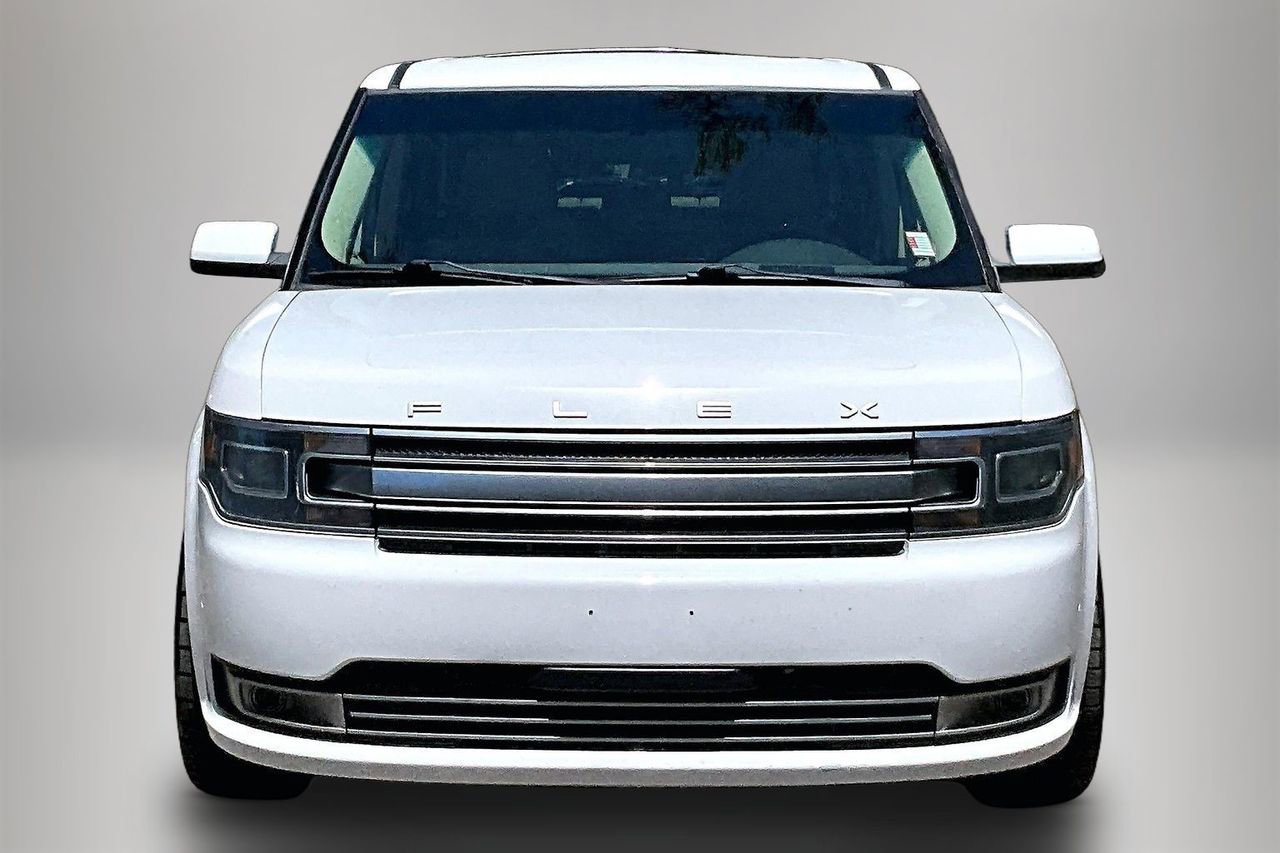Used 2019 Ford Flex Limited w/ Equipment Group 303A AWD/4WD image 3