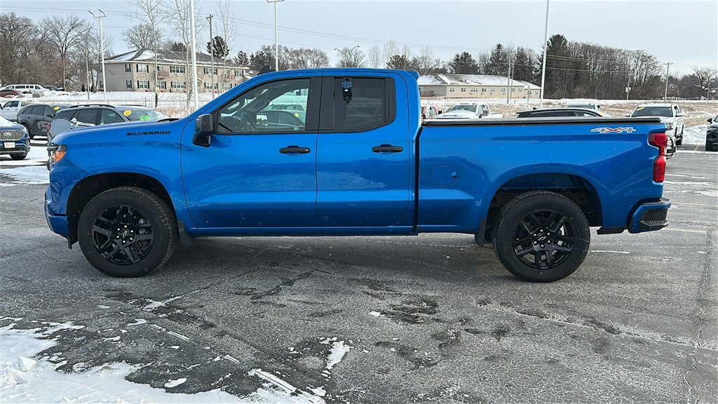 Certified 2023 Chevrolet Silverado 1500 Custom w/ LPO, Dark Essentials Package image 4