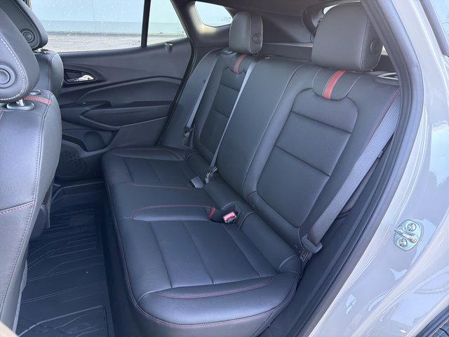 New 2026 Chevrolet Trax RS w/ Sunroof Package image 24