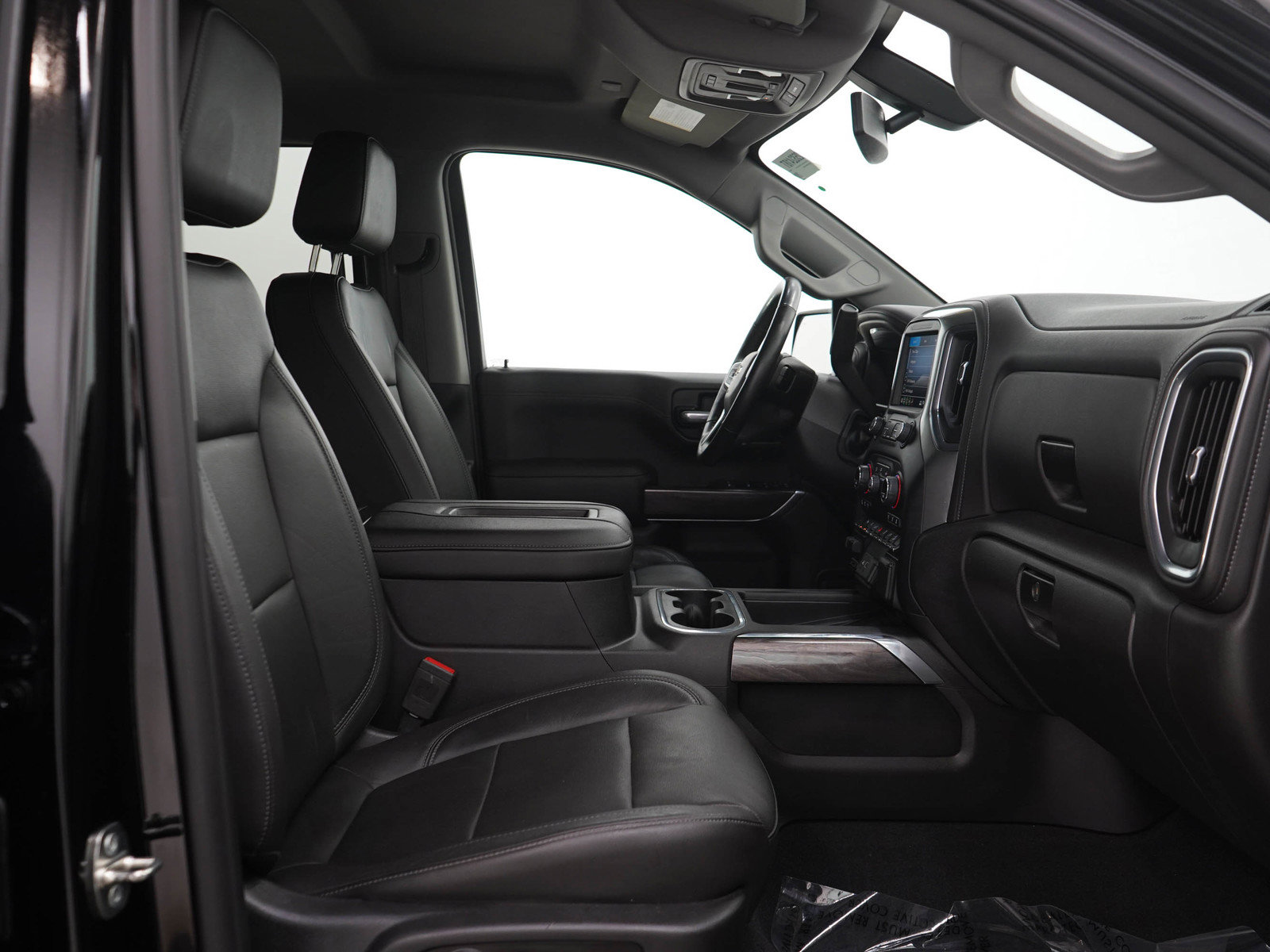 Used 2019 Chevrolet Silverado 1500 LTZ AWD/4WD image 13