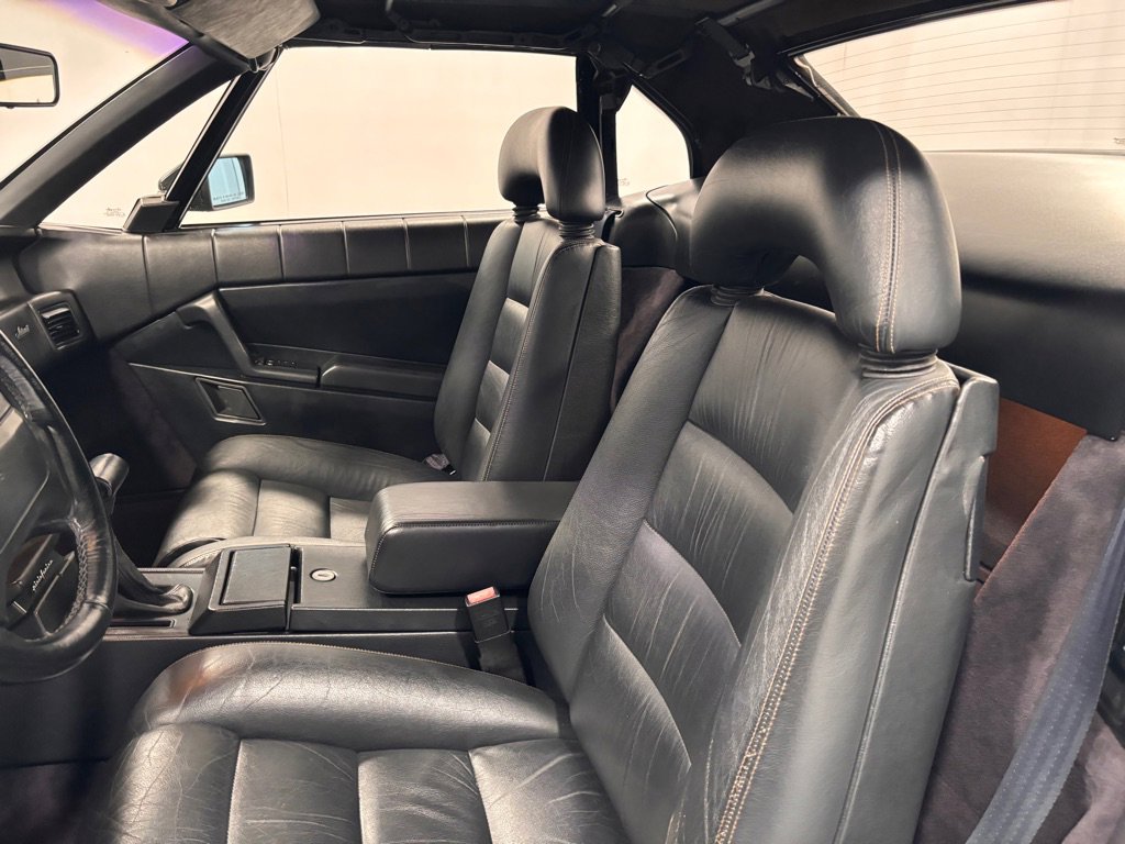 Used 1992 Cadillac Allante image 11