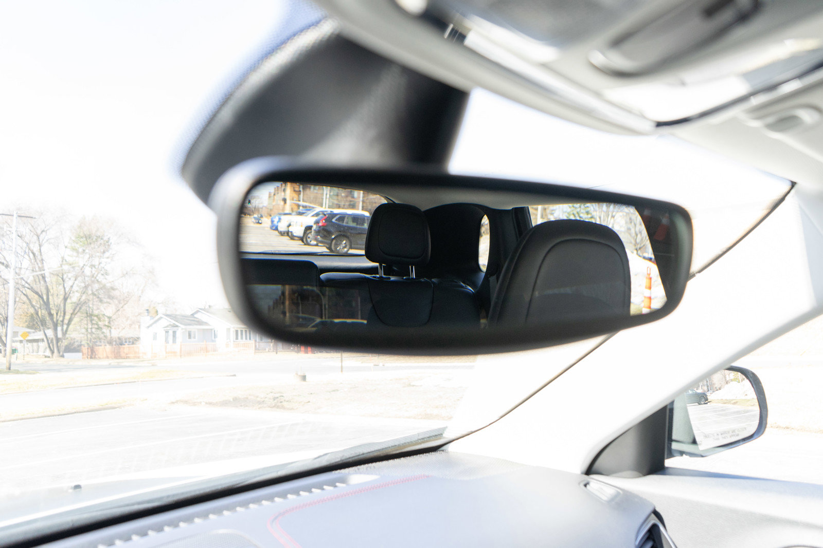 Used 2019 Jeep Cherokee Trailhawk w/ Cold Weather Group image 22