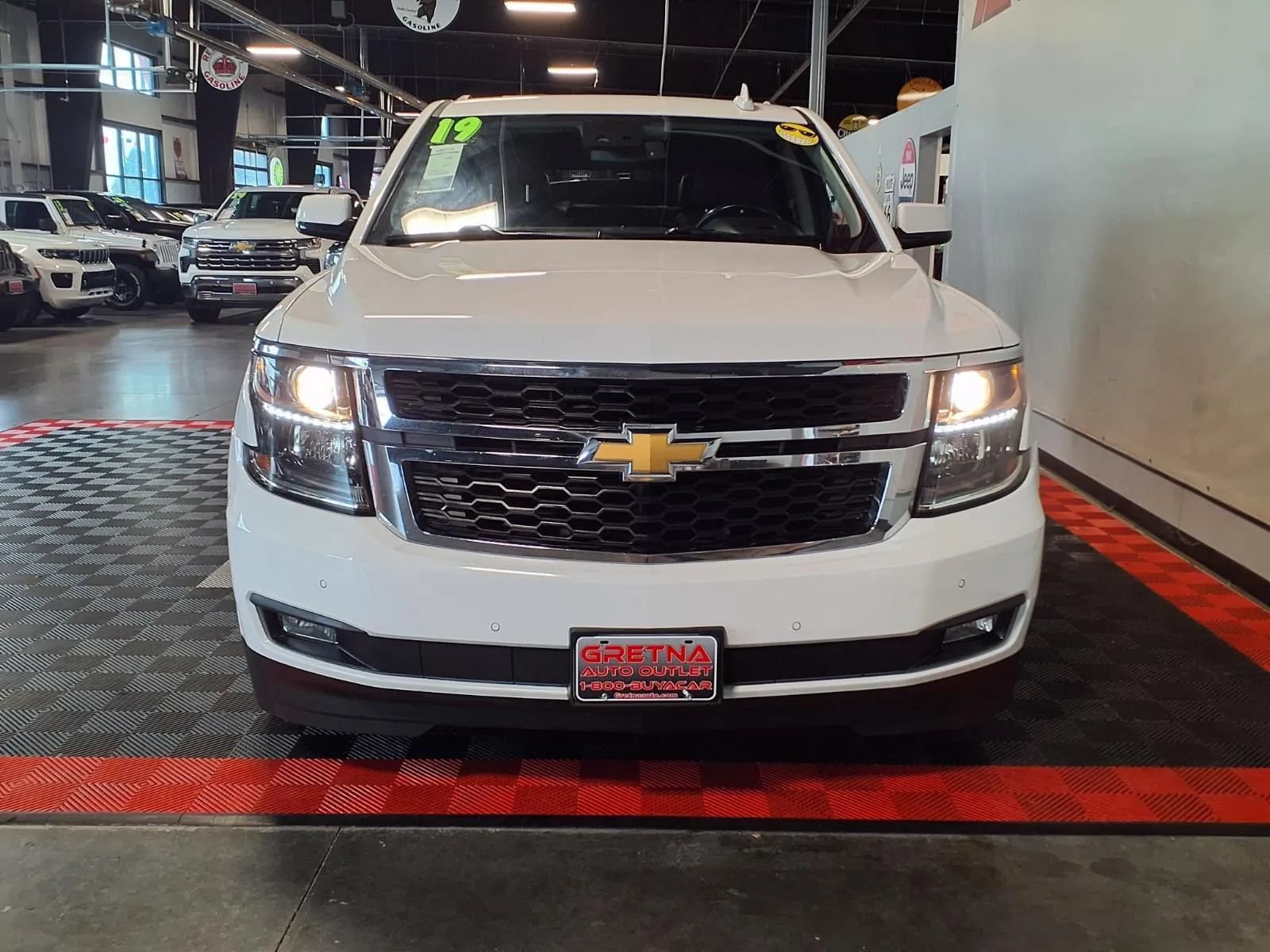 Used 2019 Chevrolet Tahoe LT AWD/4WD image 3