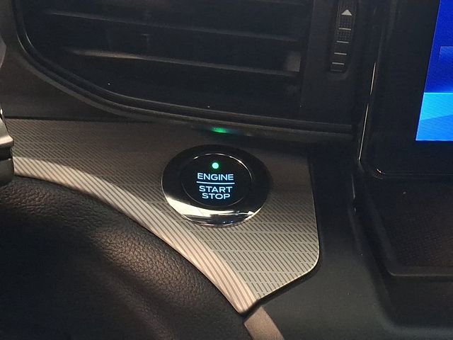 Used 2020 Ford Explorer XLT w/ Comfort Package image 25