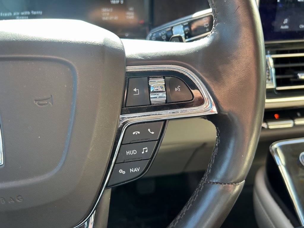 Used 2020 Lincoln Navigator Reserve w/ Luxury Package image 33