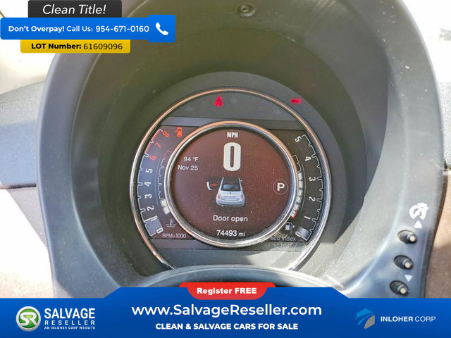 Used 2015 FIAT 500 Lounge FWD image 12