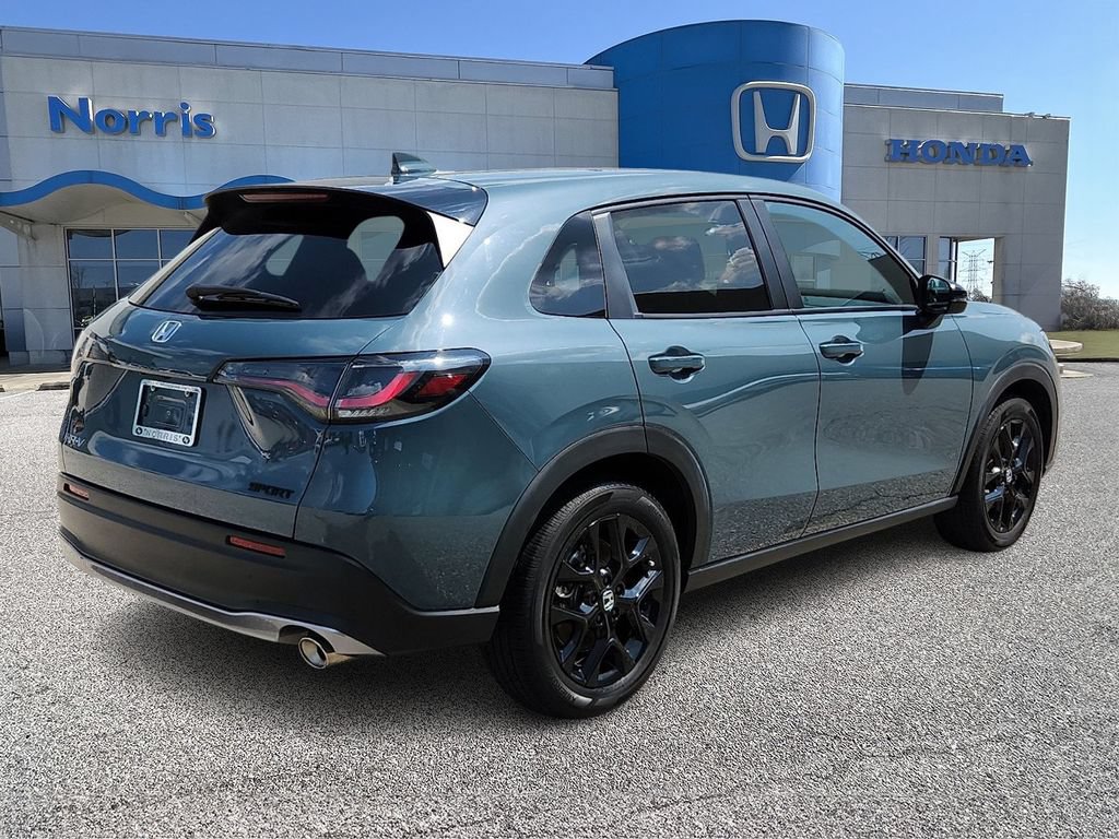 Used 2024 Honda HR-V Sport image 4