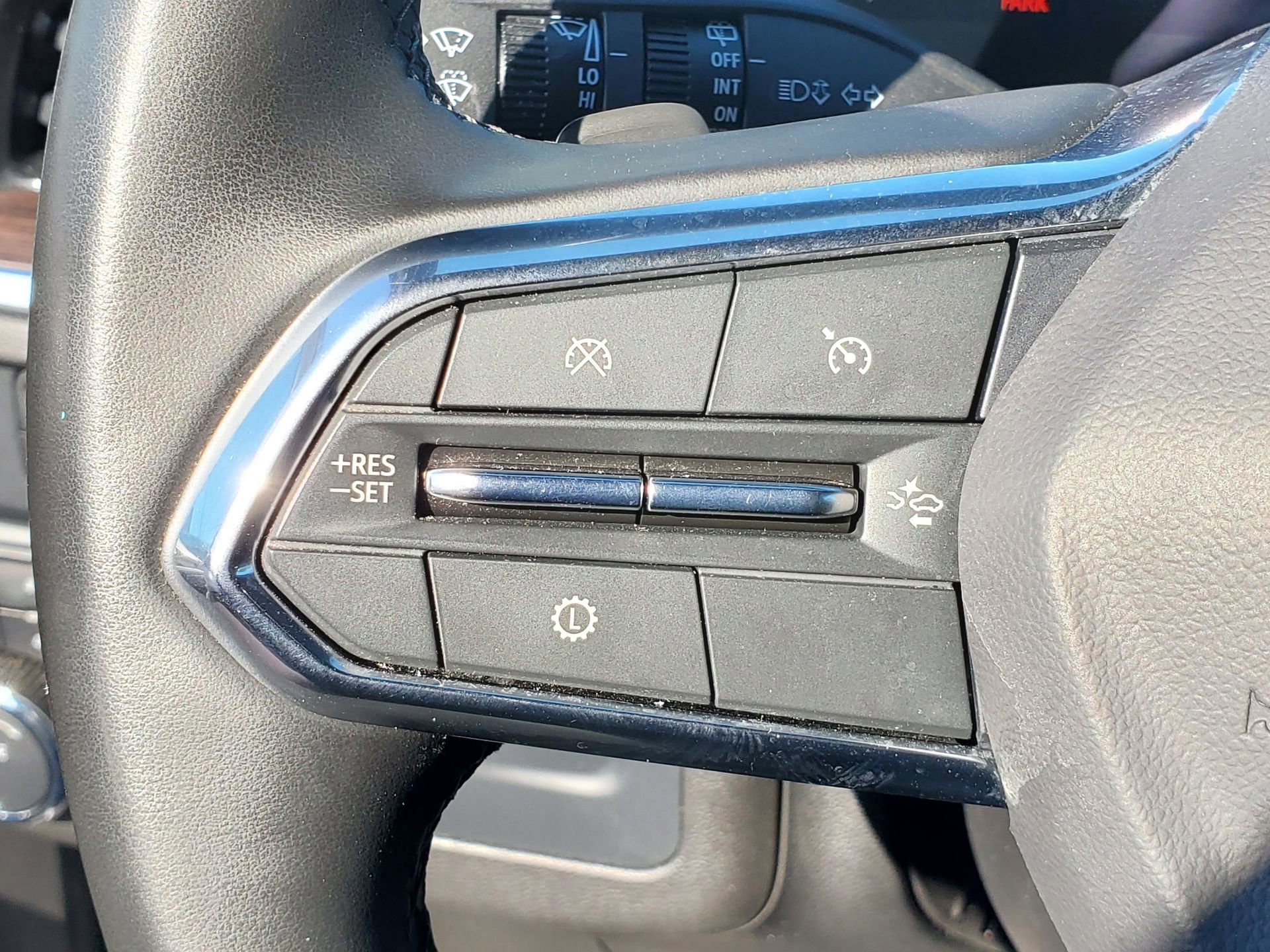 Used 2025 Chevrolet Tahoe Z71 image 23