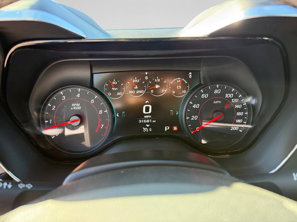 Used 2016 Chevrolet Camaro SS RWD image 13