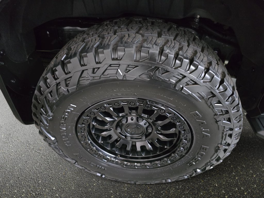 Used 2025 Toyota Land Cruiser AWD/4WD image 33