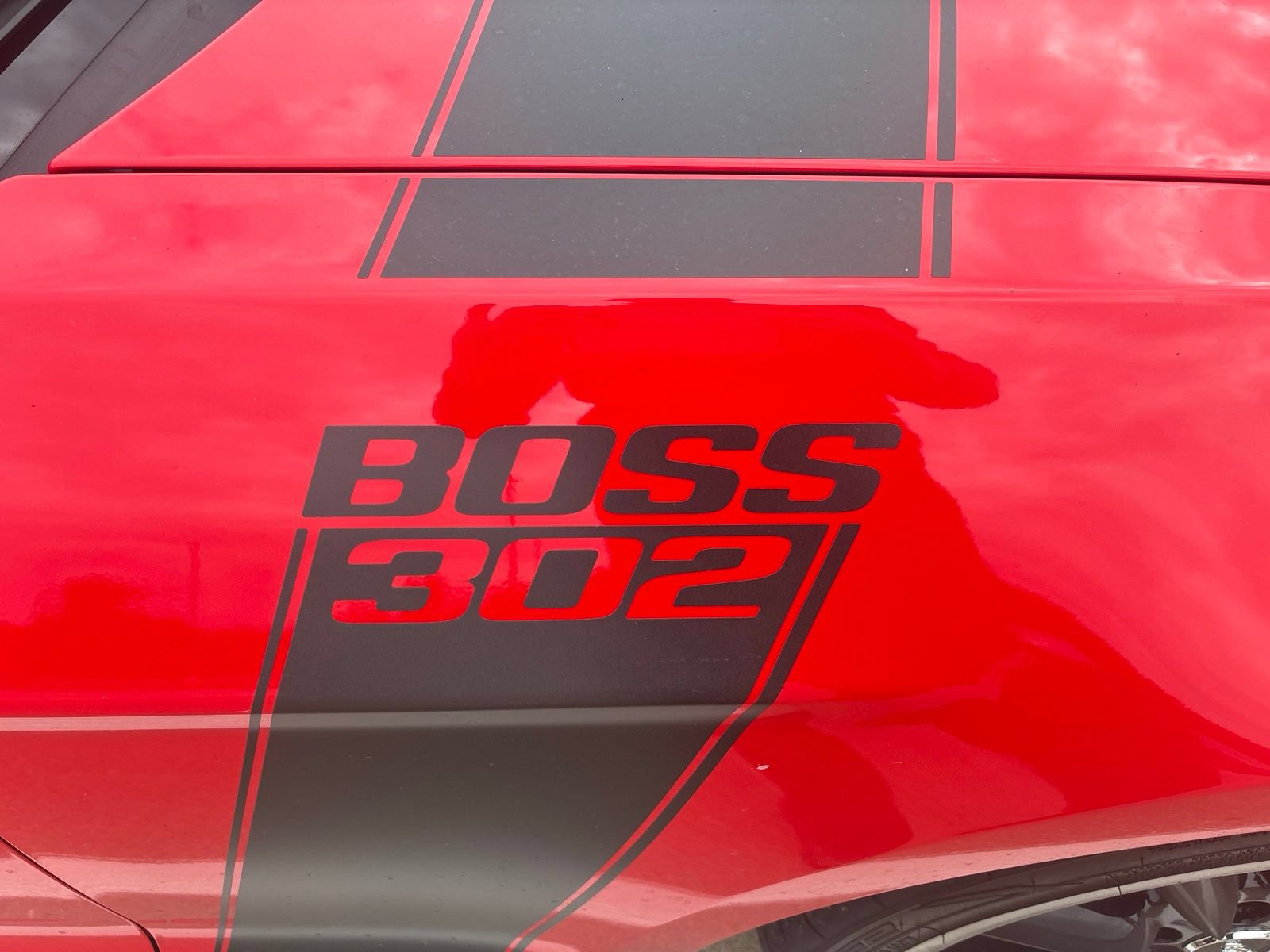 Used 2013 Ford Mustang Boss 302 w/ Boss 302 Accessory Pkg RWD image 6
