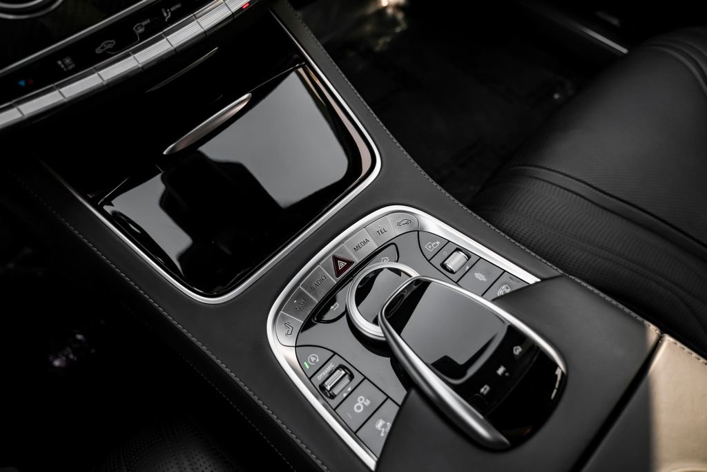Used 2020 Mercedes-Benz S 63 AMG 4MATIC Sedan image 24