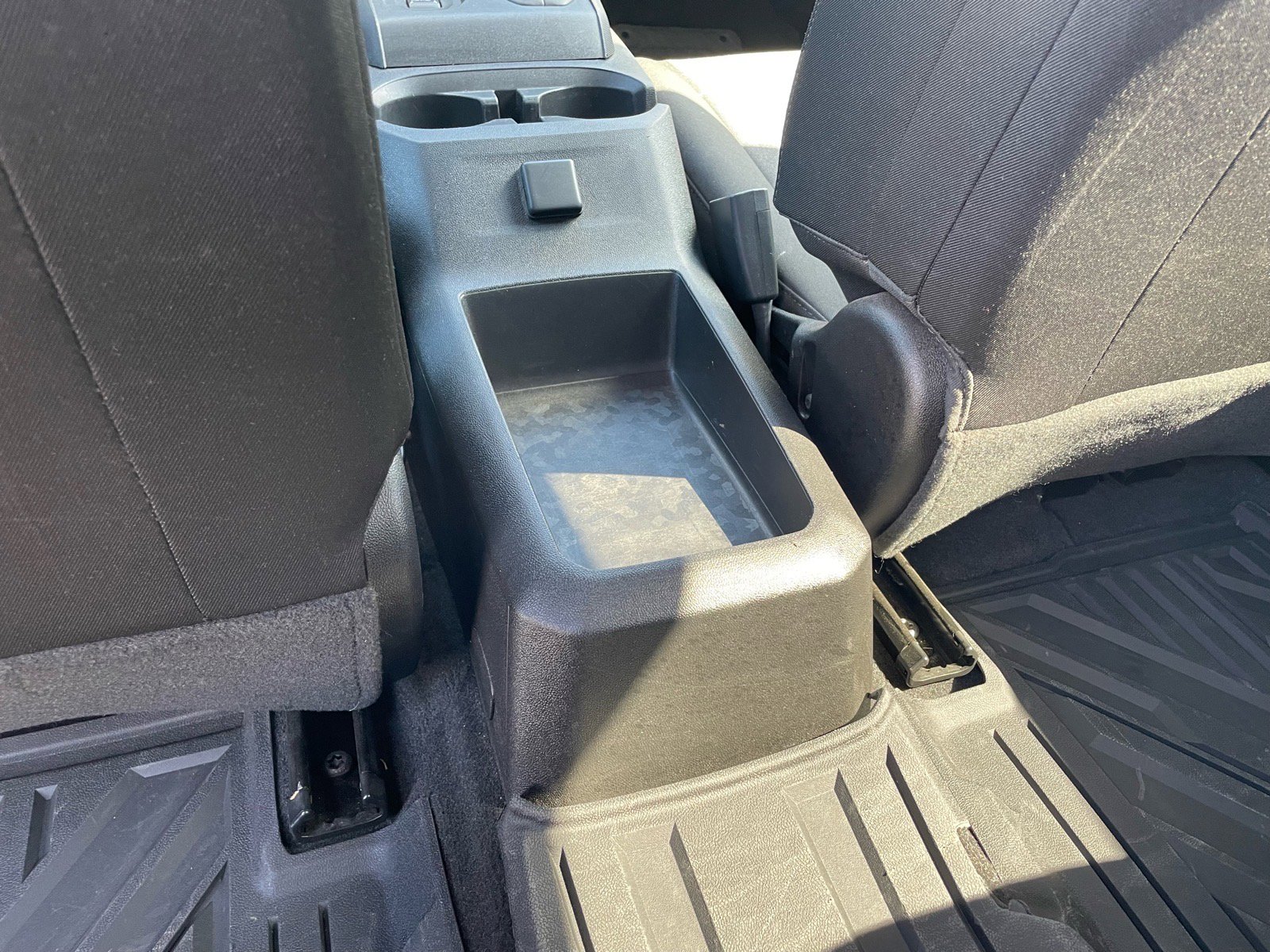 Used 2023 Chevrolet Colorado W/T image 12