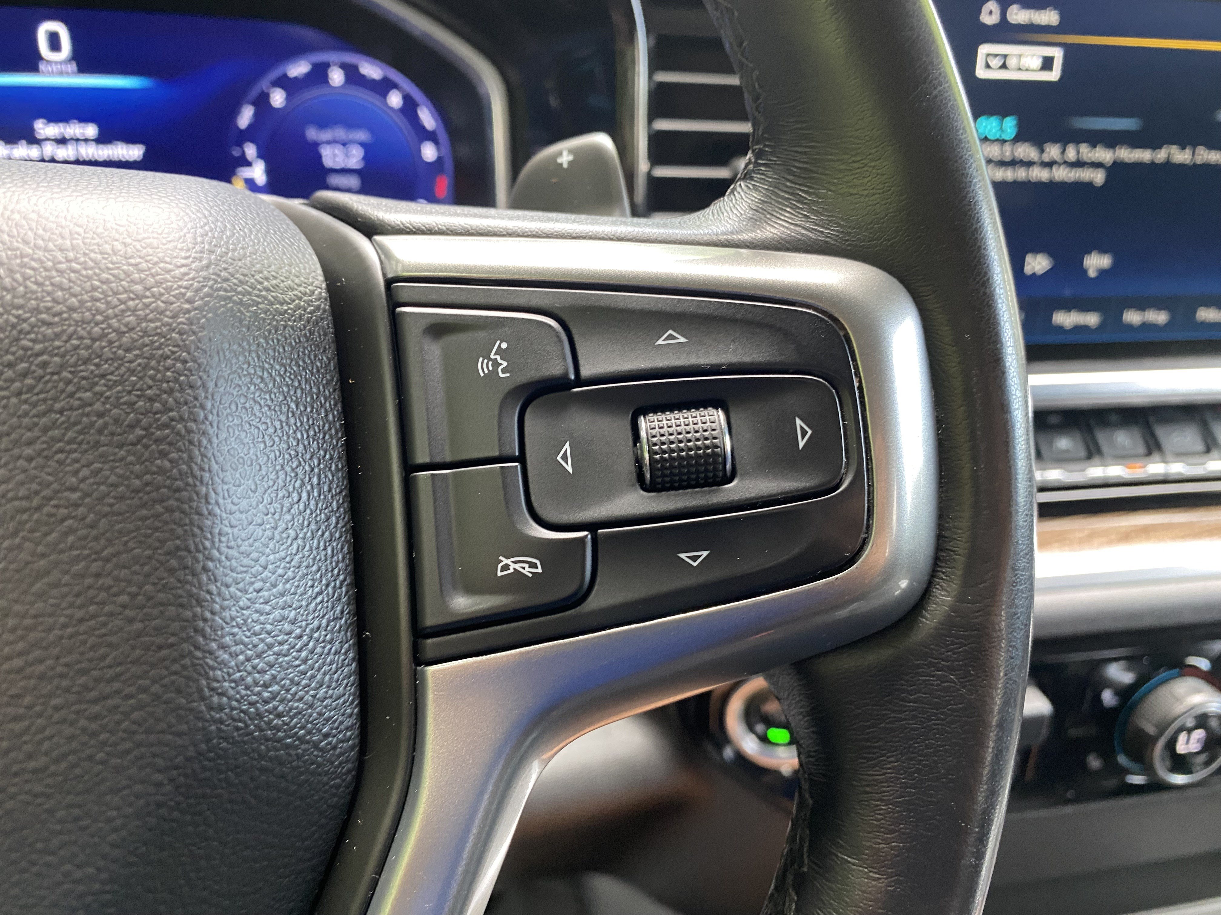 Used 2022 Chevrolet Silverado 1500 RST w/ Max Trailering Package AWD/4WD image 21