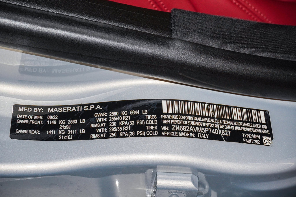 Certified 2023 Maserati Grecale Modena AWD/4WD image 27