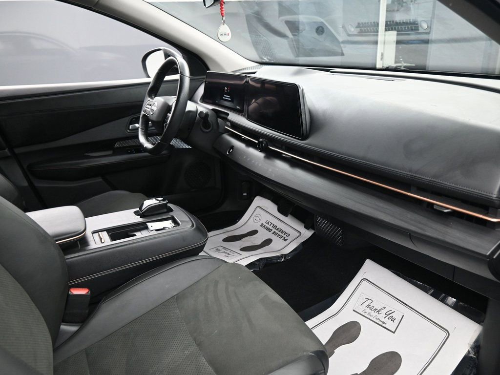 Used 2023 Nissan Ariya FWD image 36