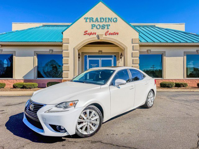 Used 2016 Lexus IS 200t image 19