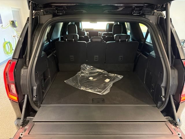New 2027 Ford Expedition Max Platinum w/ Stealth Appearance Package AWD/4WD image 20
