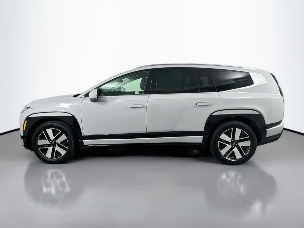 Certified 2026 Hyundai Ioniq 9 SEL AWD/4WD image 8