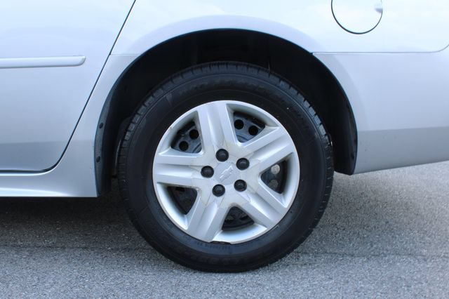 Used 2009 Chevrolet Impala LS FWD image 29