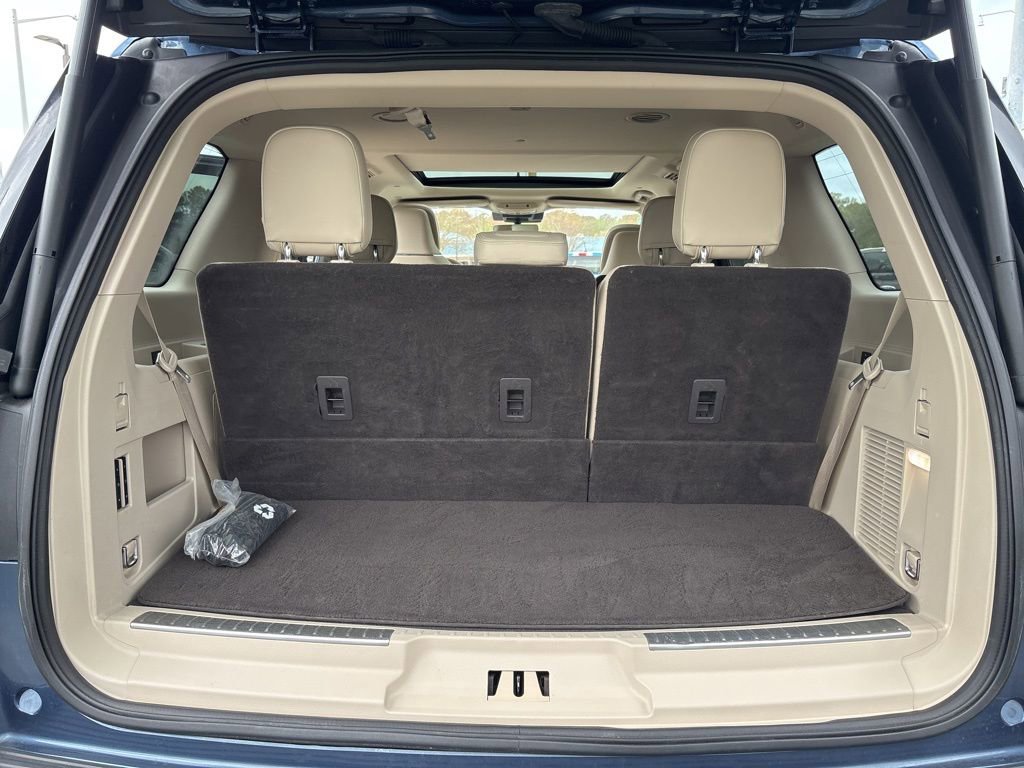 Used 2019 Lincoln Navigator Reserve w/ Cargo Package image 31