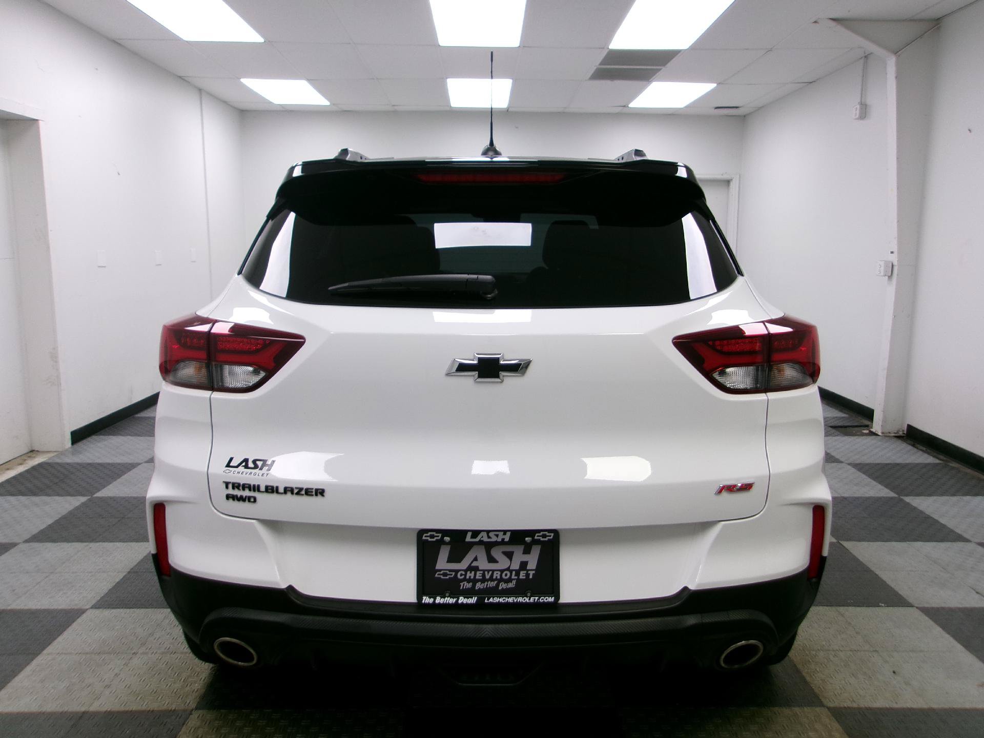 Used 2023 Chevrolet TrailBlazer RS w/ Convenience Package AWD/4WD image 12