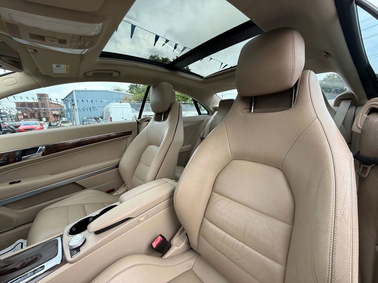 Used 2010 Mercedes-Benz E 350 Coupe image 23