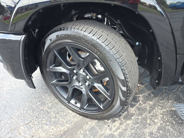 Used 2025 RAM 1500 Laramie w/ Night Edition AWD/4WD image 41