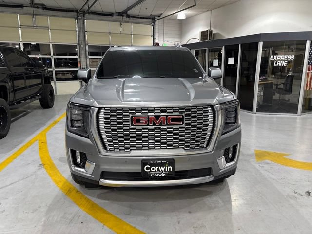 Used 2023 GMC Yukon Denali w/ Max Trailering Package AWD/4WD image 2