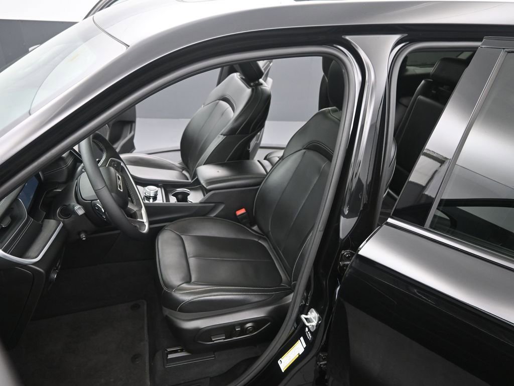 Used 2024 Jeep Grand Cherokee L Limited w/ Luxury Tech Group II AWD/4WD image 21