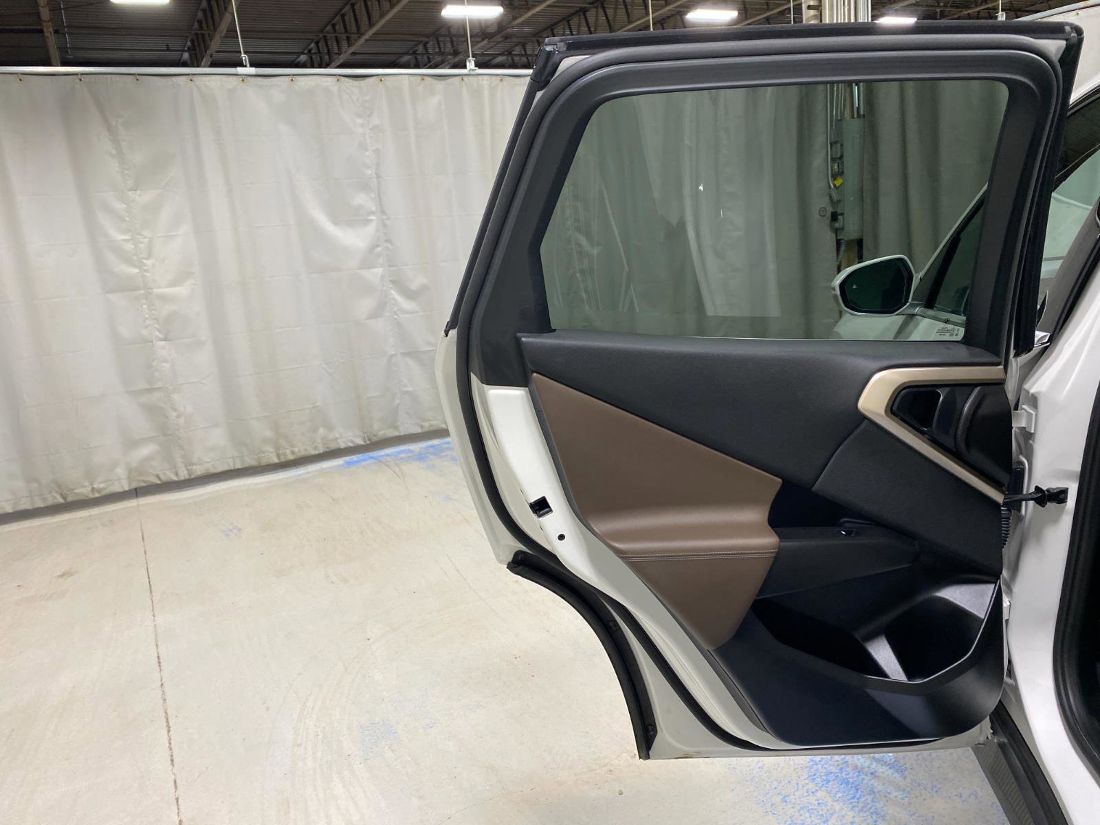 Certified 2025 BMW X3 xDrive30i w/ Convenience Package image 16