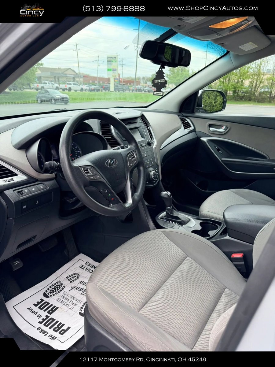 Used 2016 Hyundai Santa Fe SE image 6