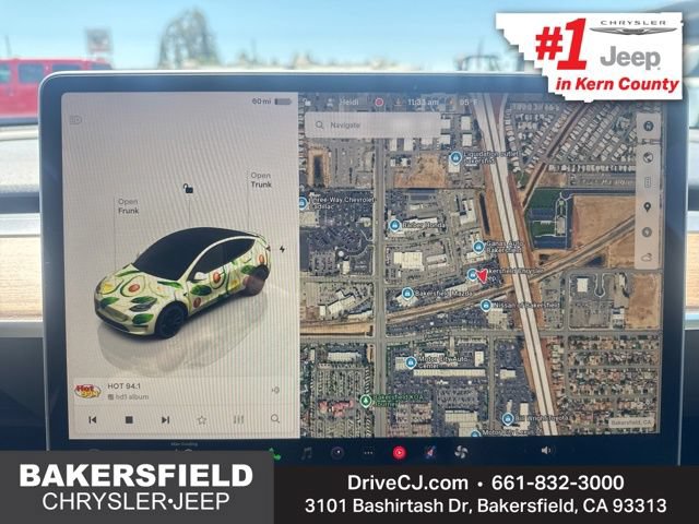 Used 2024 Tesla Model Y Performance AWD/4WD image 16