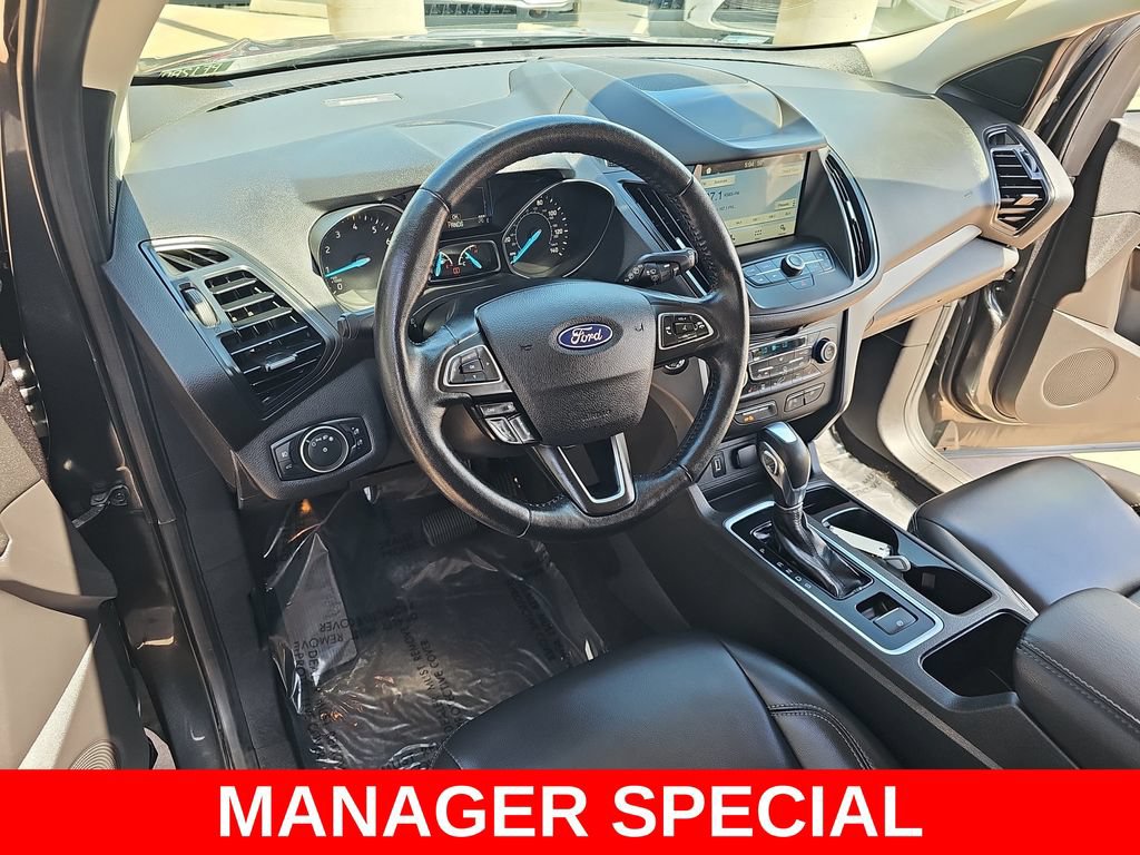 Used 2019 Ford Escape SEL AWD/4WD image 16