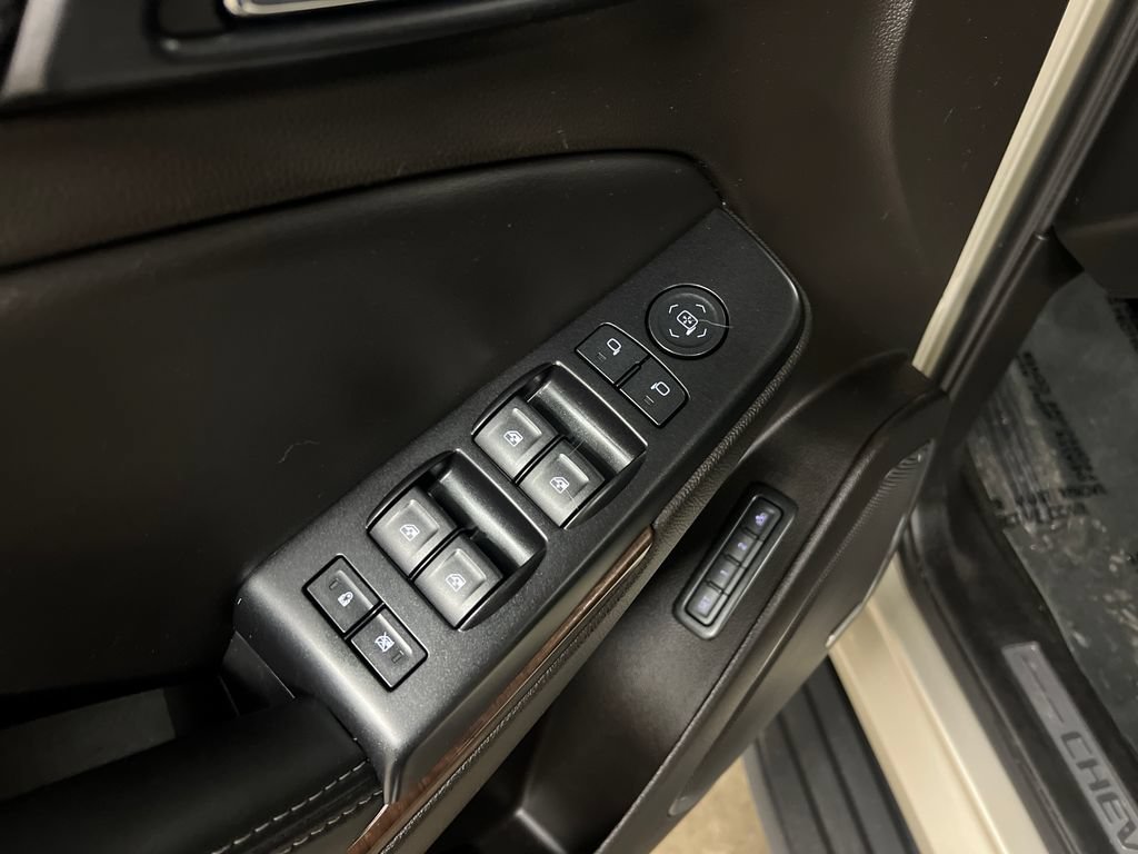 Used 2017 Chevrolet Tahoe LT AWD/4WD image 16