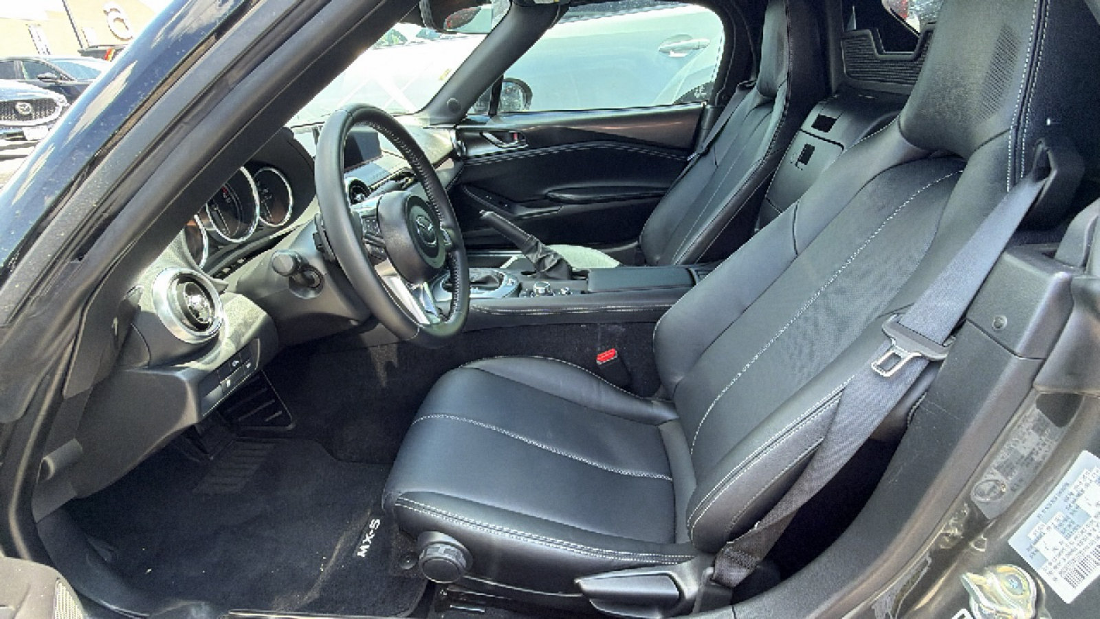 Certified 2025 MAZDA MX-5 Miata Grand Touring RWD image 25