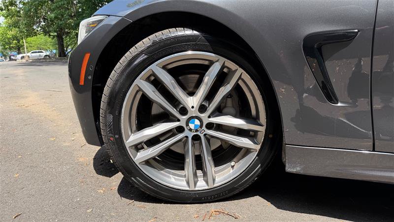 Used 2019 BMW 430i xDrive Coupe w/ M Sport Package AWD/4WD image 14