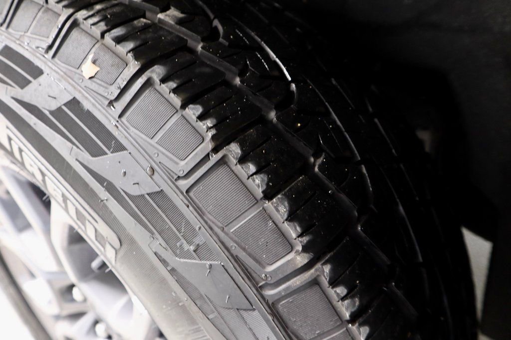 Certified 2025 Ford Expedition Max Active image 20