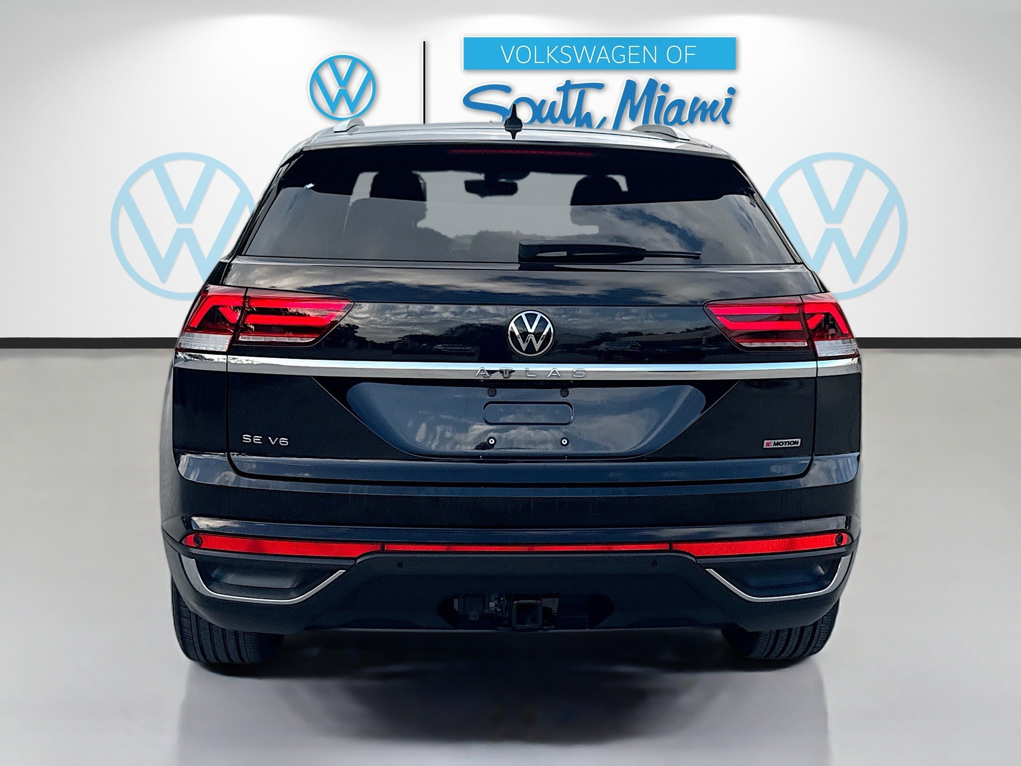 Used 2022 Volkswagen Atlas Cross Sport SE w/ Panoramic Sunroof Package AWD/4WD image 6