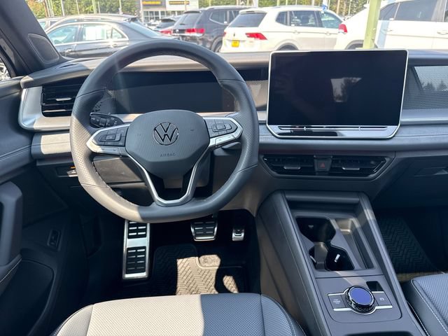 New 2026 Volkswagen Tiguan SE R-Line AWD/4WD image 22