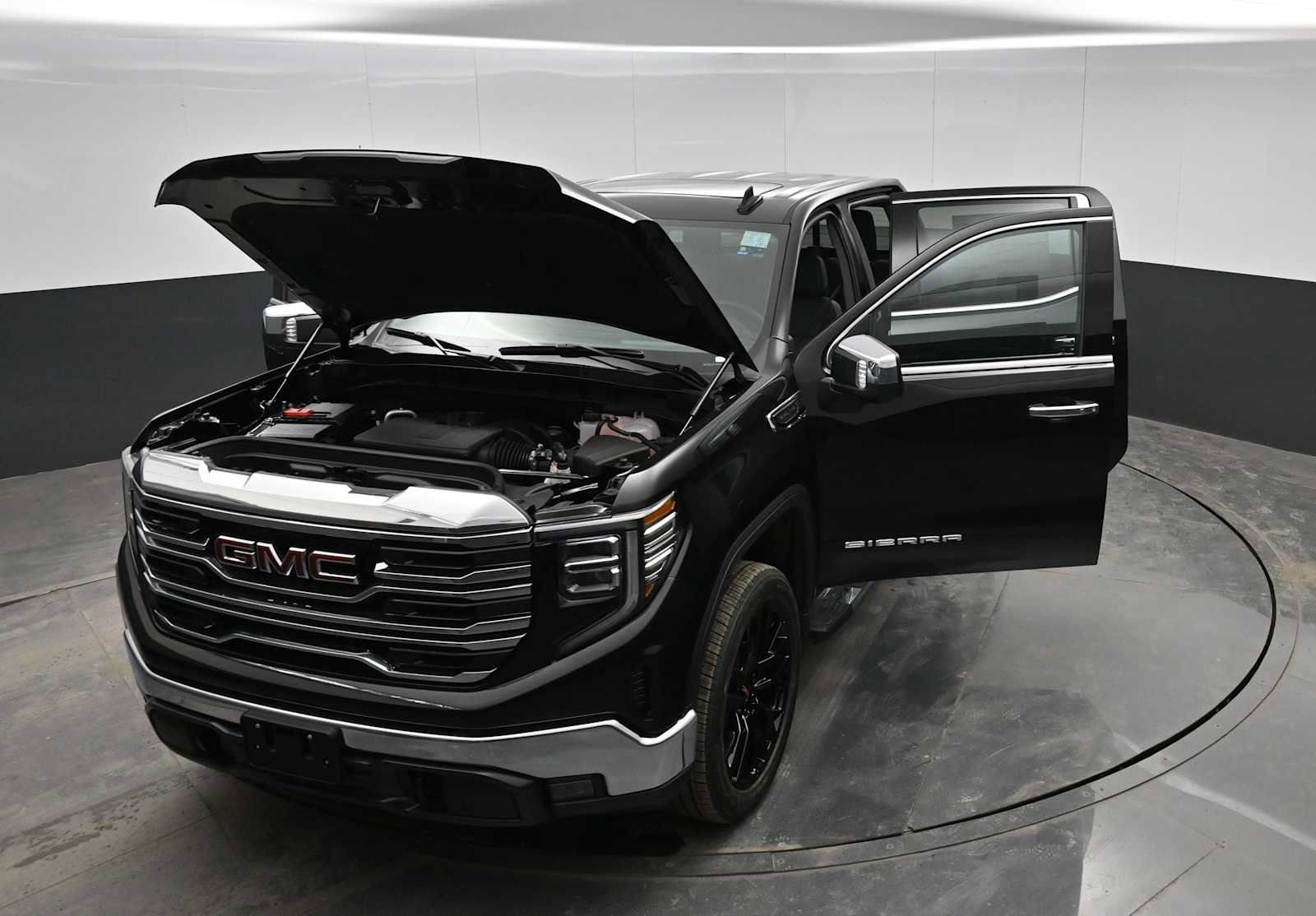 New 2026 GMC Sierra 1500 SLT w/ SLT Premium Package image 40
