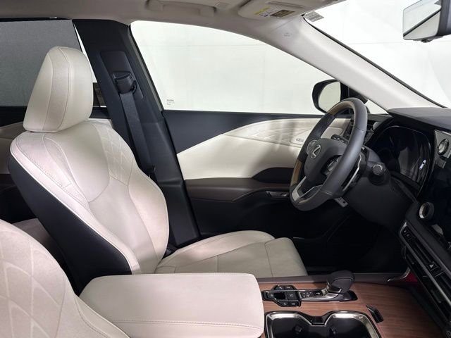 New 2025 Lexus RX 350 AWD image 31