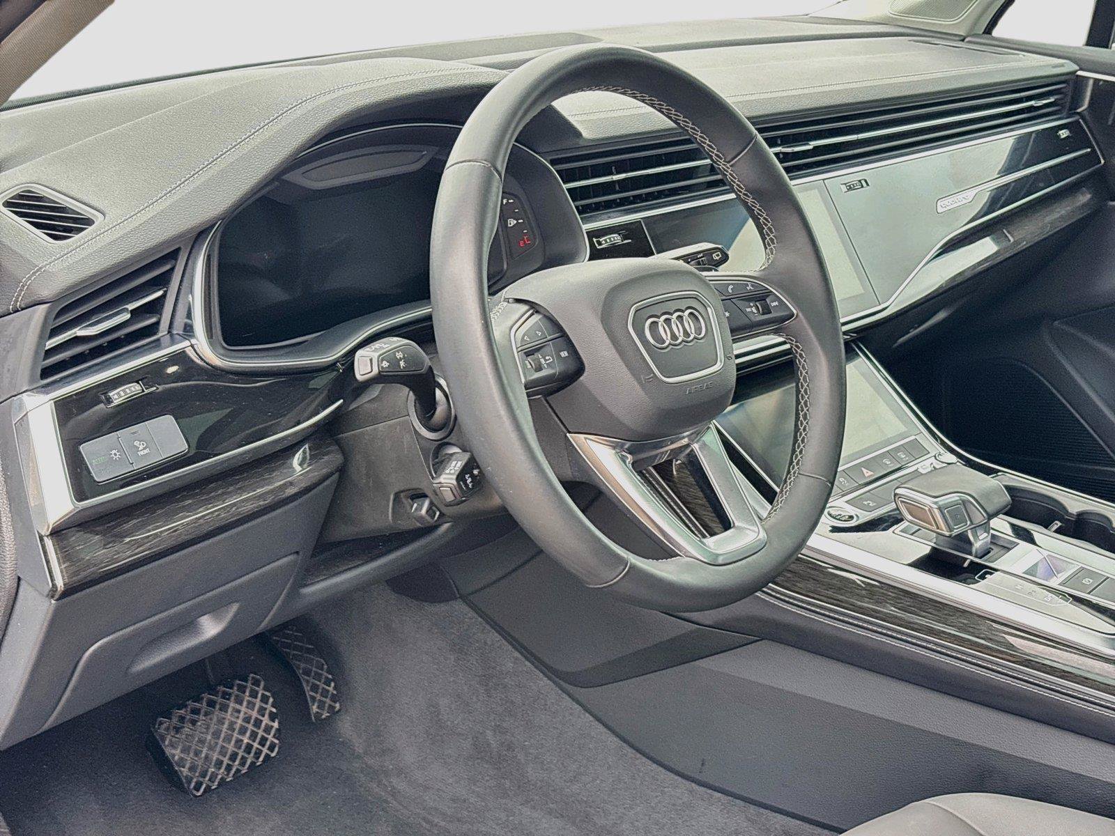 Used 2025 Audi Q7 3.0T Premium Plus AWD/4WD image 25
