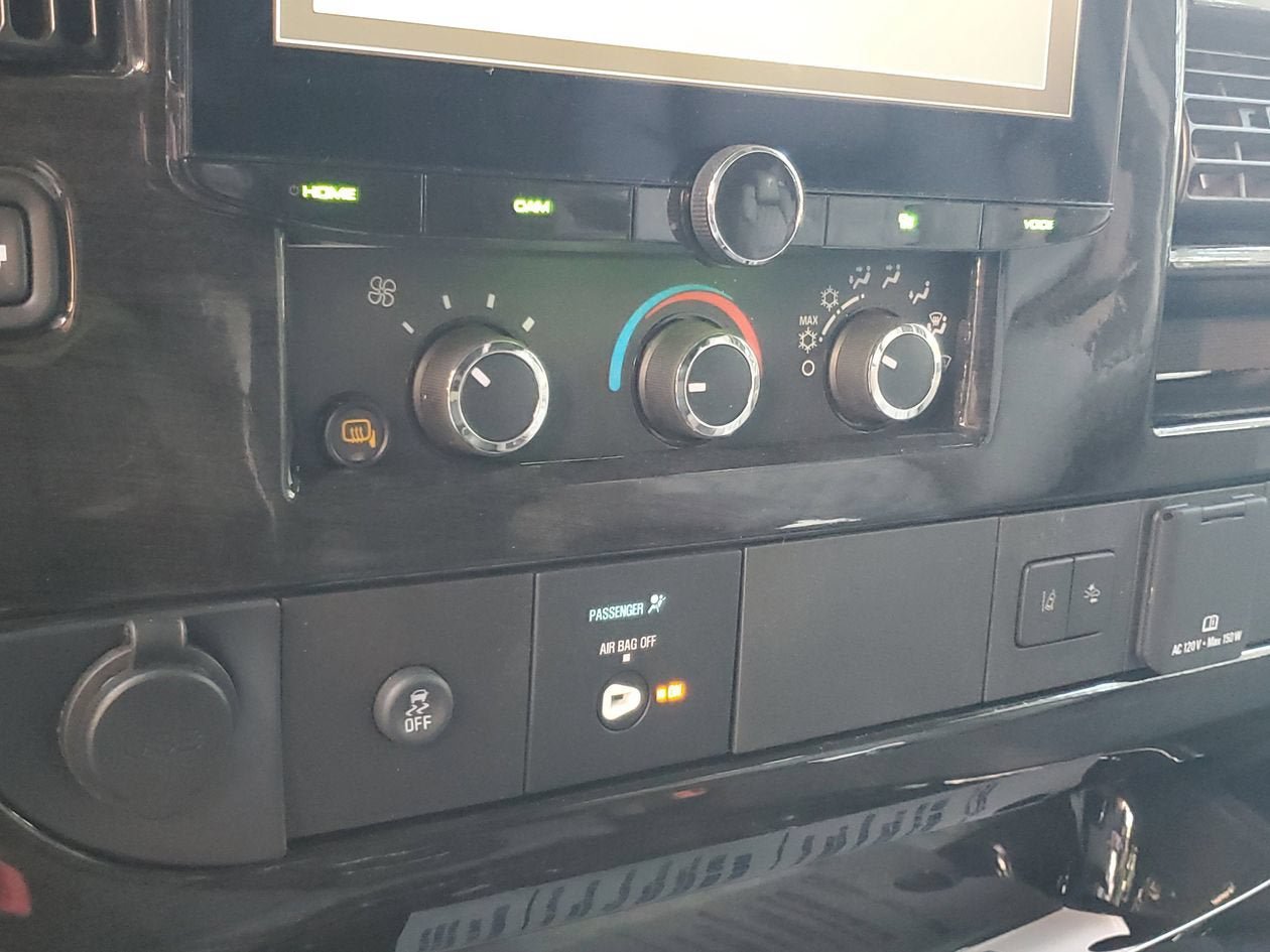 New 2026 GMC Savana 2500 w/ Driver Convenience Package RWD image 24