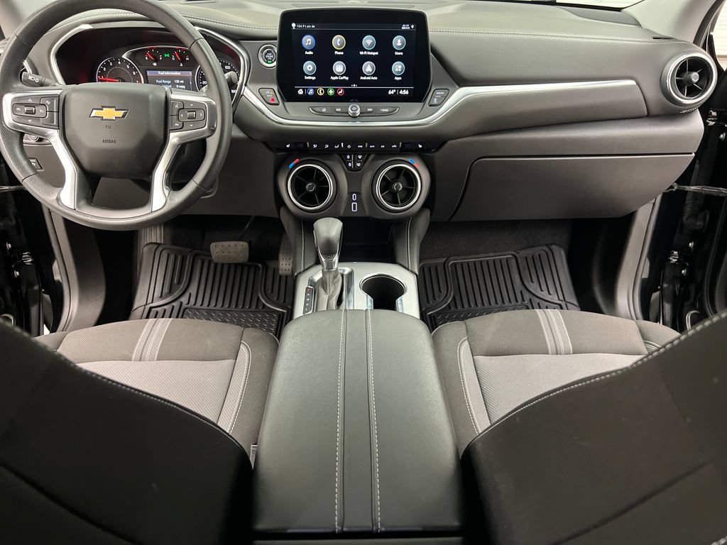 Used 2025 Chevrolet Blazer LT FWD image 43