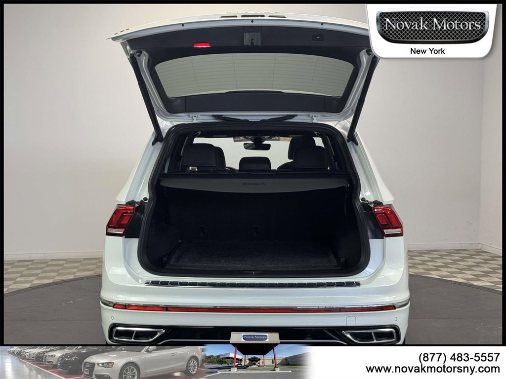 Used 2022 Volkswagen Tiguan SEL R-Line image 7